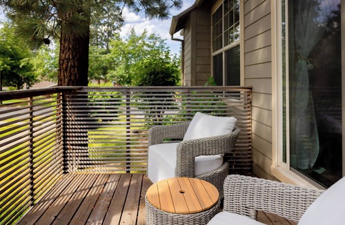 Southwest Bend House | Bend Home with Bikes and Patio Near Old Mill