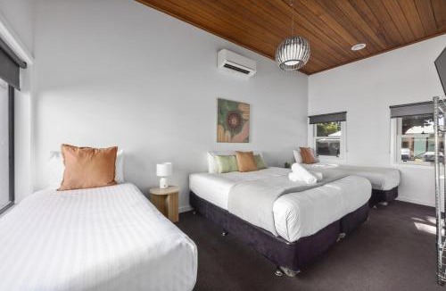 Bendigo House | Bendigo Signature Accommodation on Hargreaves