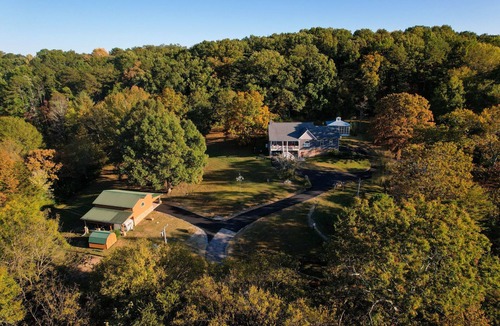 Hixson Apartment | Beneath His Wings at Dry Creek Hideaways