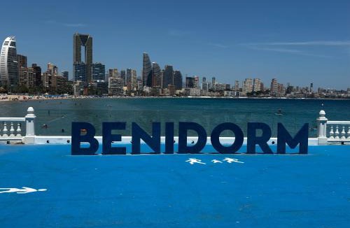 Benidorm Apartment | Benidorm playa poniente El Velero