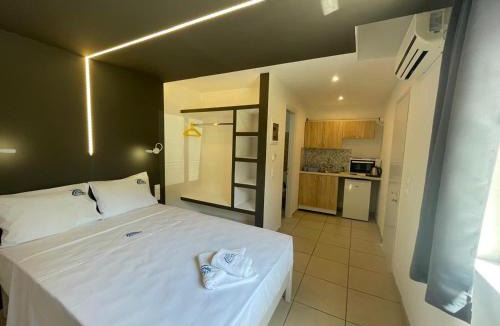 Benitses Hotel | Benitses Arches Hotel