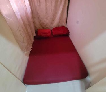 Villasis Hostel | BenRitz Transient House