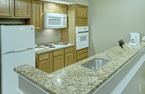 Hancock Resort | Bentley Brook, Charming 2-bedroom with WiFi, at Jiminy Peak Ski Resort