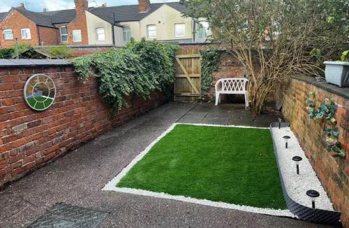 Crewe House | Bentley View