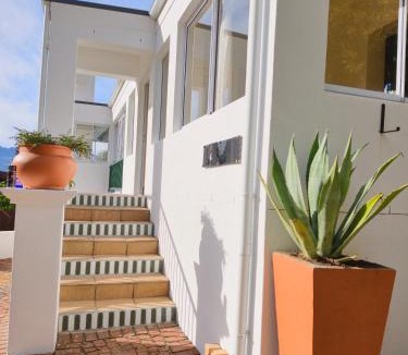 Paarl Apartment | Berg and Dal