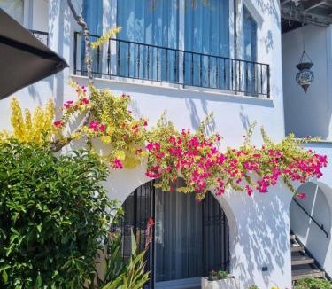 Gumbet House | Berg Pansiyon