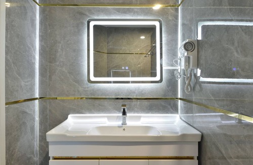 Tak Hotel | Berich Hotel