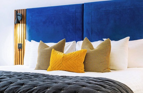 Bristol Hotel | Berkeley Square Hotel