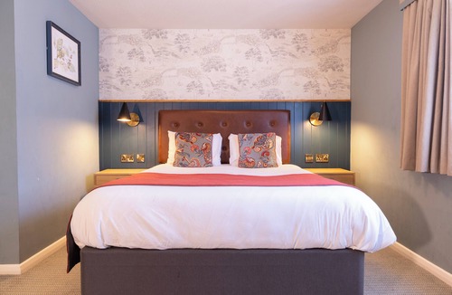 Woolhamton Hotel | Berkshire Arms by Chef and Brewer Collection