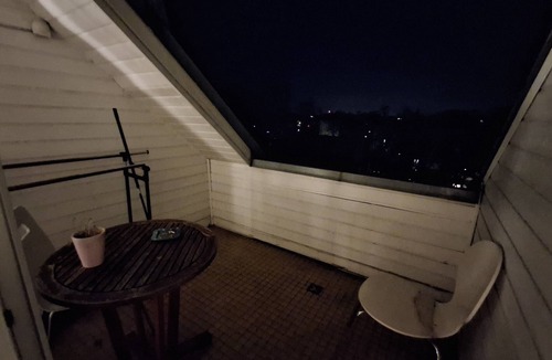 Reinickendorf Apartment | Berlin's Quiet Stay with Great Connections