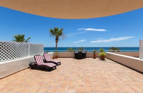 Buenas Noches Apartment | bermuda beach 52
