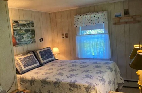 Bernard Cottage | Bernard Cabin