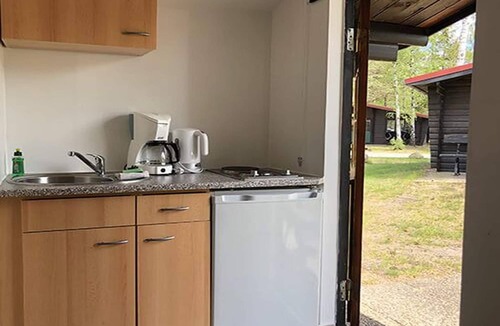 Sassenburg Apartment | Bernsteinsee Home and Ferien Small Forest Chalet