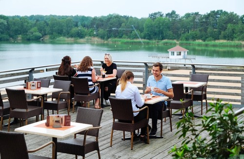 Sassenburg Apartment | Bernsteinsee Hotel and Ferien Superior Suite