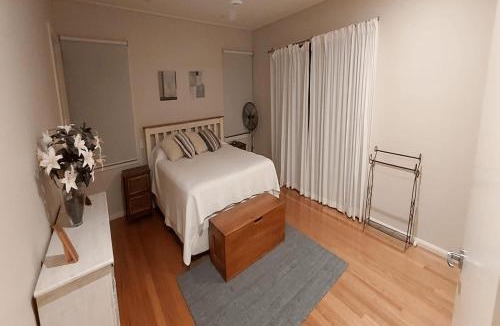 Green Point House | Berringar - linen not included