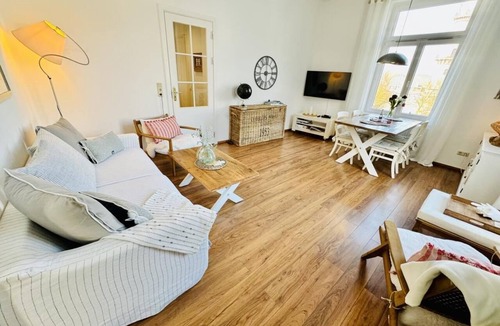 Seepromenade Apartment | Berringer/Sprotte, on the beach