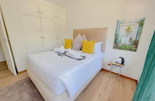 Bedfordview House | Berrybliss Guesthouse - Bedfordview