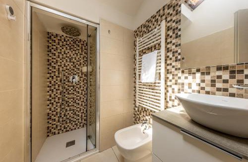 Chinatown Apartment | Bertini Terrace Luxury Apartment