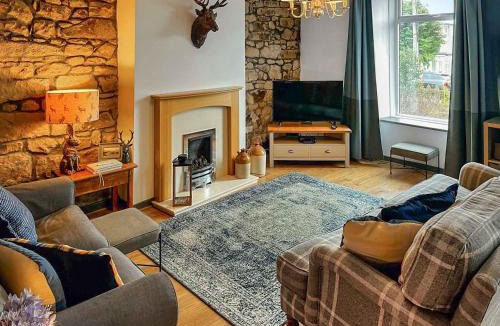 Felton House | Bertram Cottage