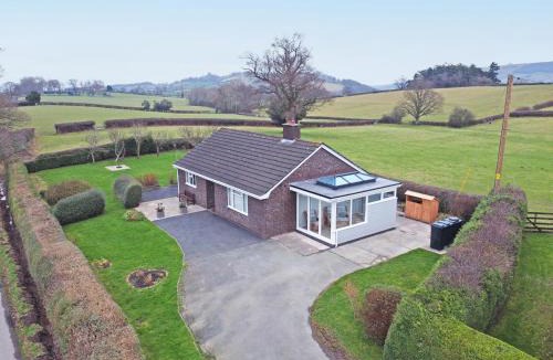 Kingswood House | Berwyn View