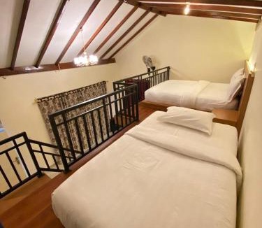 Parmonangan House | BERYL HOMESTAY
