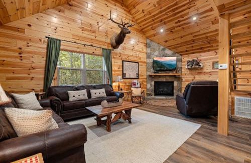 Cosby House | Beside Still Water 1 - 2 Bedrooms, 2 Baths, Sleeps 6 home