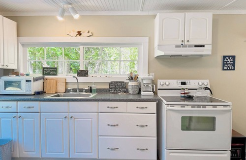 Cheboygan Cabin | Beside Still Waters - Cheboygan River Respite