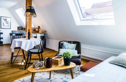 Besigheim Apartment | BESIGHOMES außergewöhnliches Apartment LOFT im Herzen der Altstadt