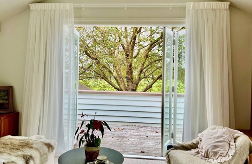Devonport House | Bespoke Stays - Coastal Villa Escape