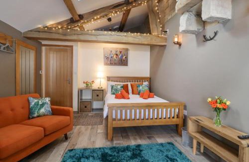 Lumbutts House | Bess Cottage