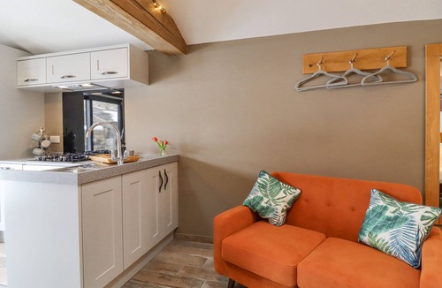 Lumbutts Cottage | Bess Cottage