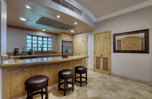 Cabo San Lucas Condo | Best 2BR Beachfront villa @ 5star resort at Medano Beach. Few feet from the pool