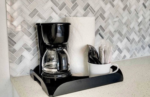 Flamingo/Lummus Condo | Best Beach Location | Wi-Fi, TV & Amenities