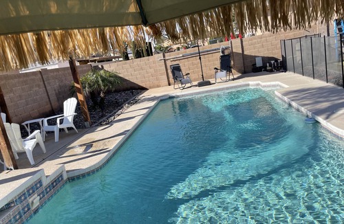 Gilbert House | Best Location in Gilbert - Heated/cooled Pool, 4 Bedroom 'Plus'. TOP RATED!