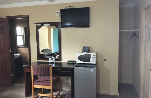 Reynolds Corners Hotel | Best Motel