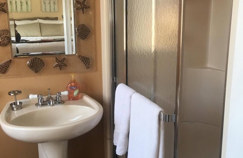 Thompson Square - Bunker Hill Boat Rental | Best of Boston Houseboat Heat/AC in Boston Harbor Suite1 in Historic Navy Yard