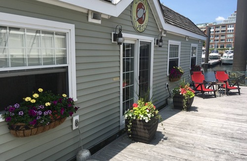 Thompson Square - Bunker Hill Boat Rental | Best of Boston Houseboat Heat/AC in Boston Harbor Suite1 in Historic Navy Yard