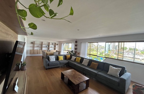 Armendariz Apartment | Best Sunset-Oceanview 3 bedroom luxury apartment in Miraflores-Larcomar