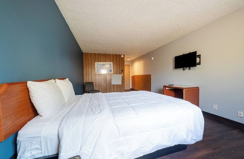 Powellhurst-Gilbert Hotel | Best Value Inn by OYO Portland OR South East