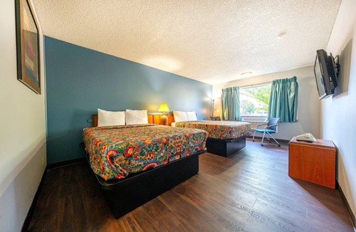 Powellhurst-Gilbert Hotel | Best Value Inn by OYO Portland OR South East