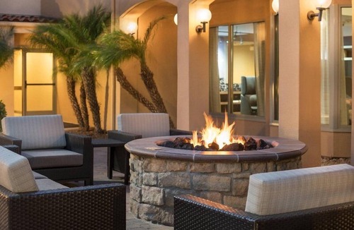 Camarillo Hotel | Best Value, Quality Stay! Close to Camarillo Premium Outlets, Pet-Friendly