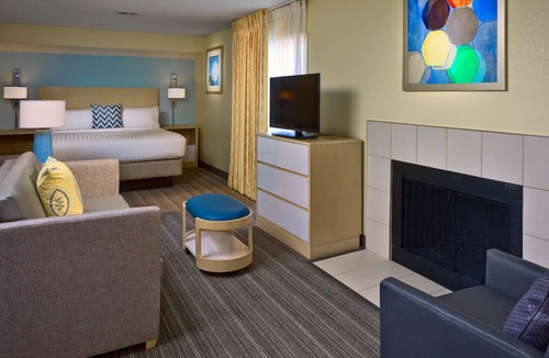 Tucson Hotel | Best Value, Quality Stay! w/Outdoor Pool, Pet-Friendly, Free Breakfast!