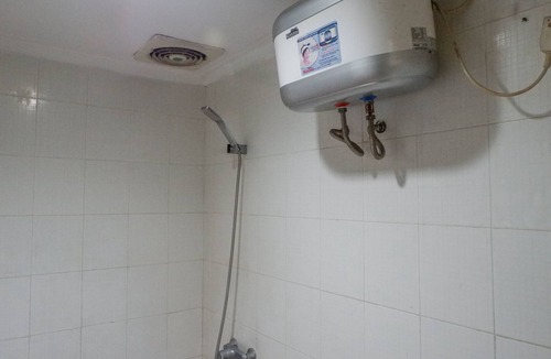 Siwalankerto Apartment | Best Value & Spacious Studio Room Apartment at High Point Serviced