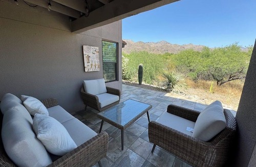 Tucson Condo | Best VIEWS & largest Extended Patio in the entire community of The Greens