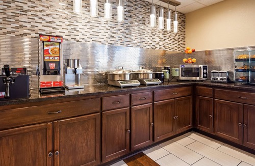 Zanesville Hotel | Best Western B. R. Guest