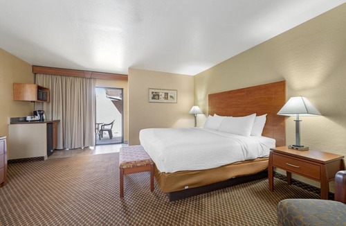 Cottonwood Hotel | Best Western Cottonwood Inn