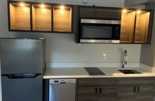 Montbello Hotel | Best Western Denver East