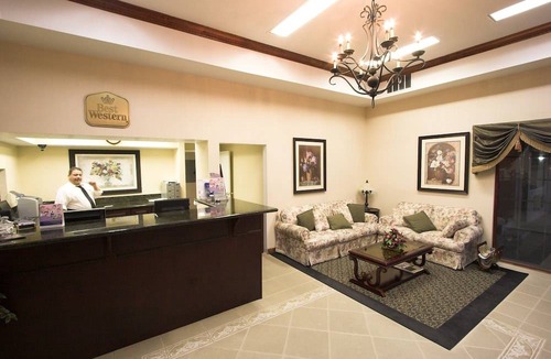 Mojave Hotel | Best Western Desert Winds