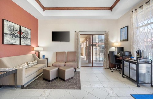 Mojave Hotel | Best Western Desert Winds