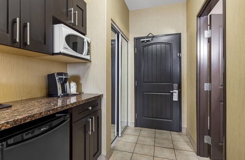 Estevan Hotel | Best Western Estevan Inn & Suites